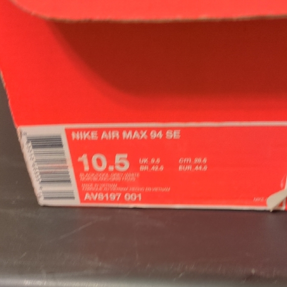 Black and Gray Sneakers - Picture 2 of 3